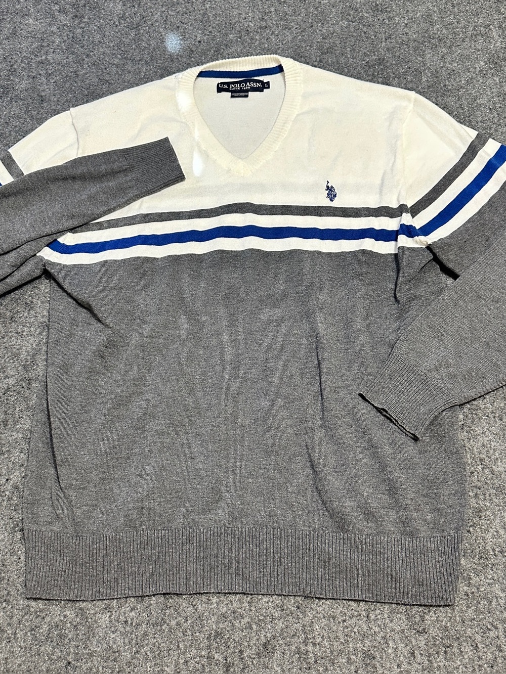 U.S. Polo Assn. men's gray, white, and blue striped V-neck sweater
